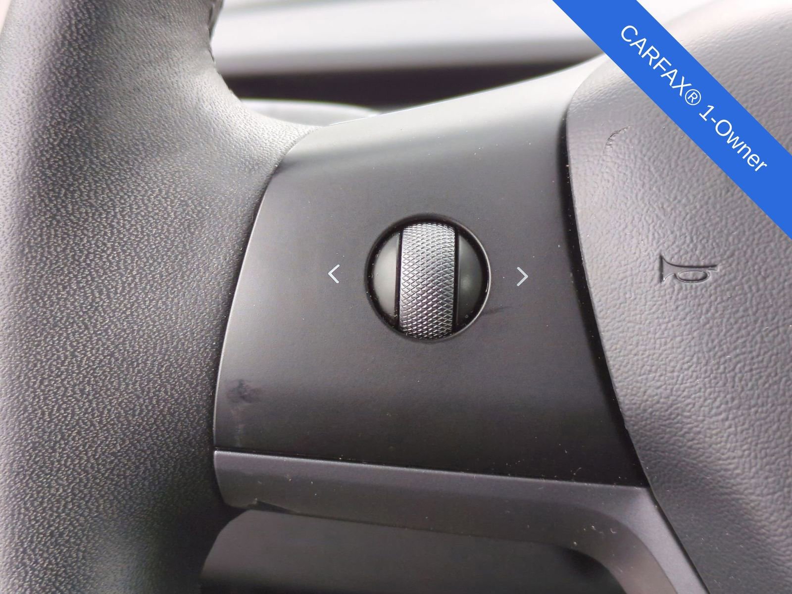 Used 2021 Tesla Model Y Long Range image 24