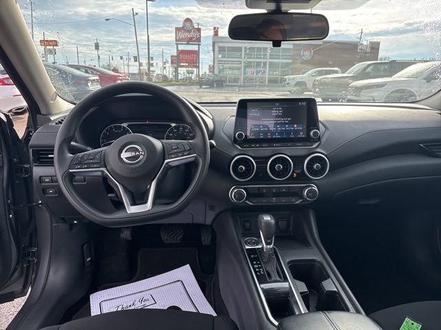 Used 2024 Nissan Sentra SV image 7