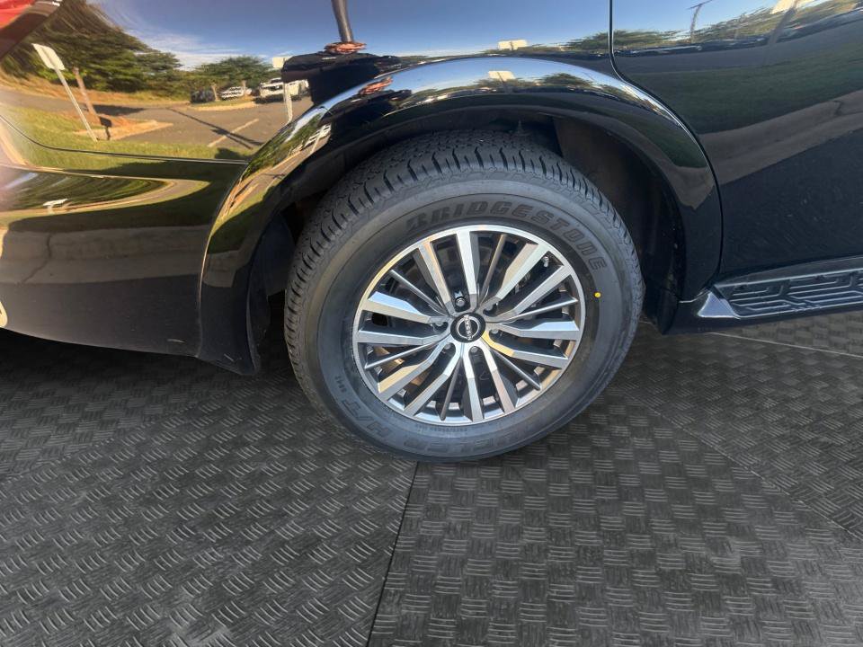 Used 2023 Nissan Armada SL w/ Cargo Package AWD/4WD image 22