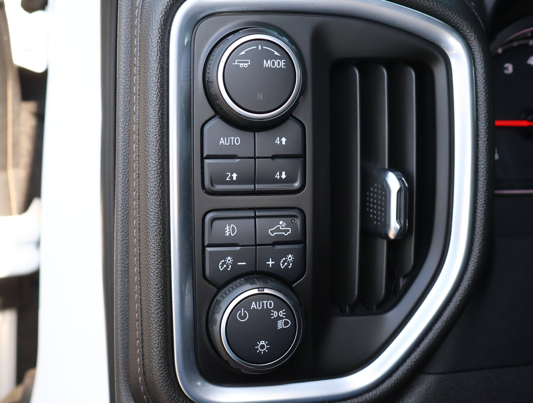 Used 2022 Chevrolet Silverado 1500 RST AWD/4WD image 12