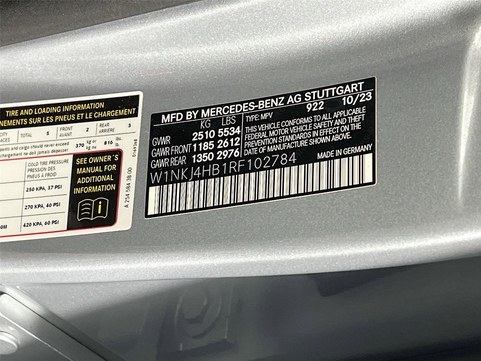 Used 2024 Mercedes-Benz GLC 300 4MATIC image 24