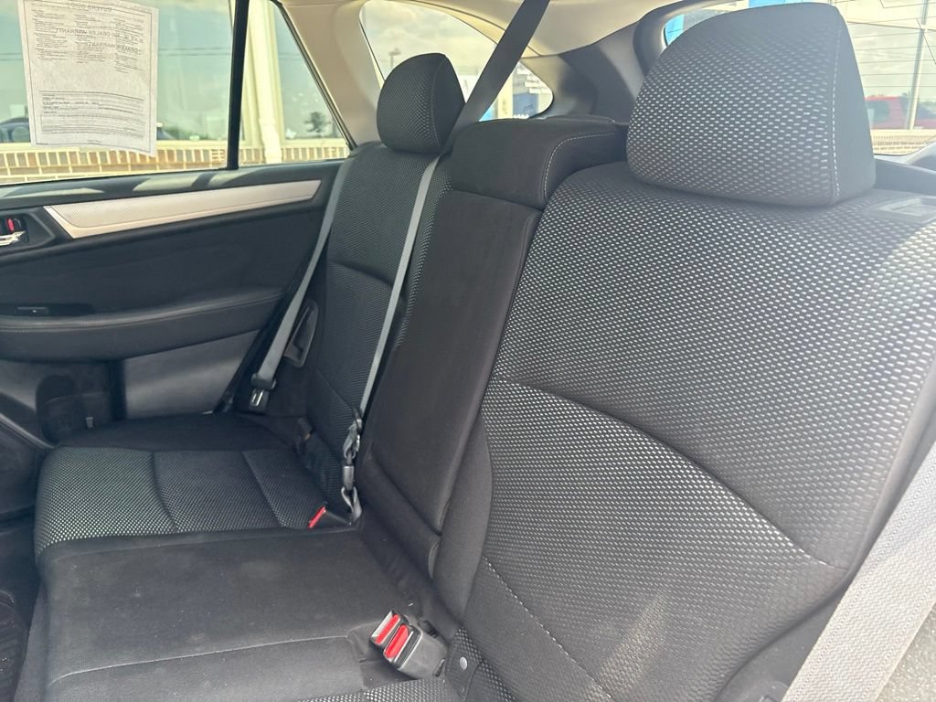 Used 2017 Subaru Outback 2.5i Premium AWD/4WD image 34