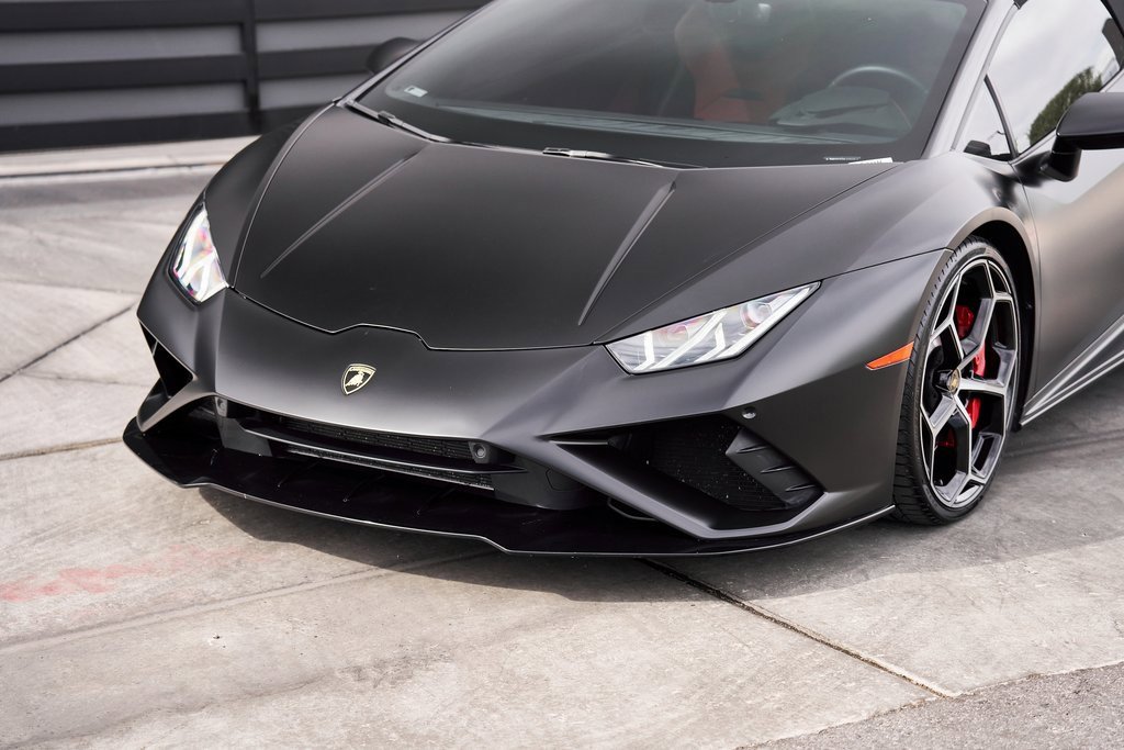 Used 2021 Lamborghini Huracan EVO image 6