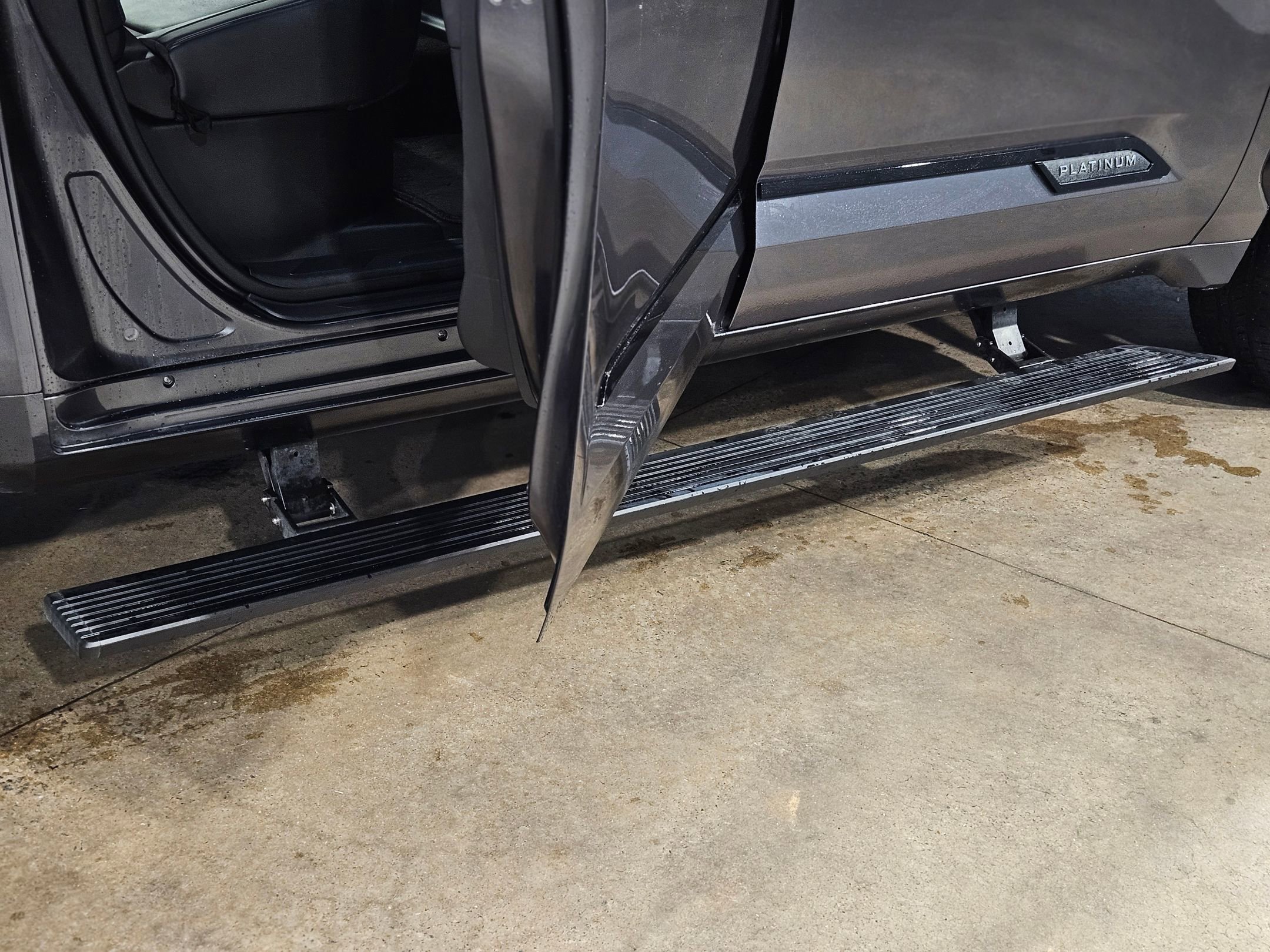 Used 2022 Toyota Tundra Platinum image 39