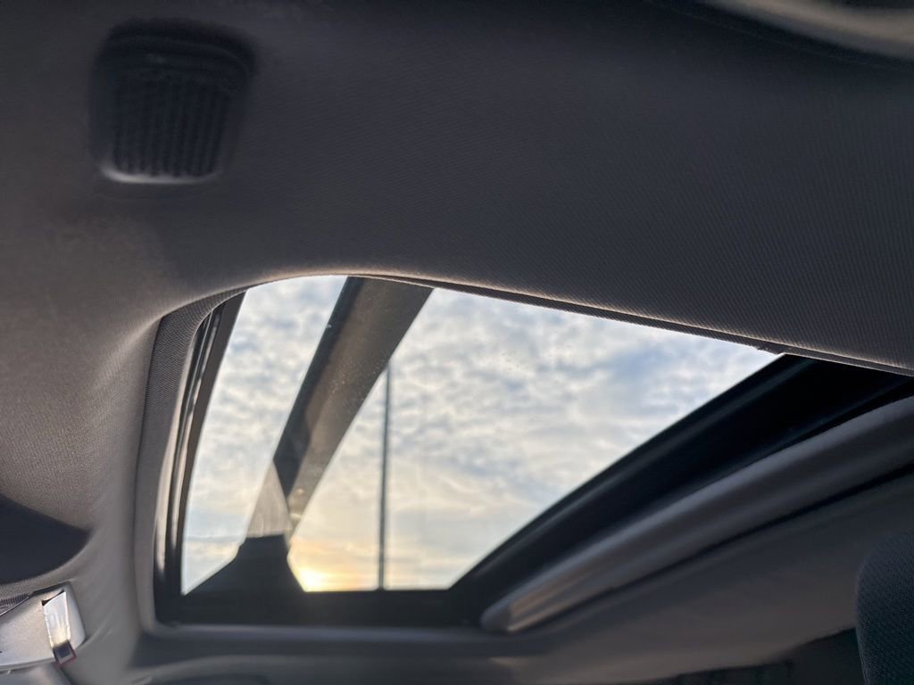 Used 2023 Toyota RAV4 XLE w/ Convenience Package image 21