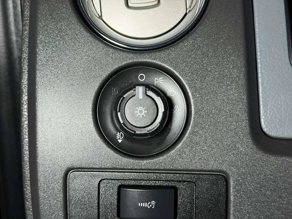 Used 2013 Ford F150 XLT w/ XLT Chrome Pkg RWD image 25