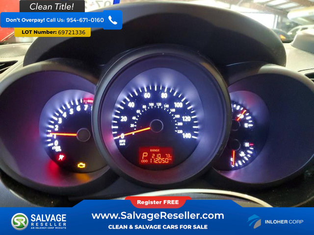 Used 2013 Kia Soul FWD image 12