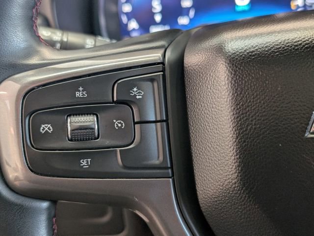 Used 2023 Chevrolet Suburban RST AWD/4WD image 23