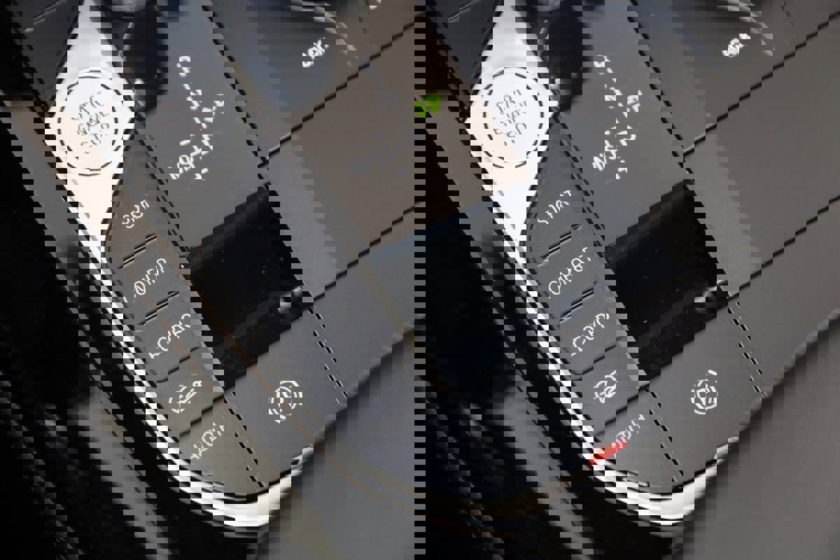 Used 2023 BMW X4 M40i w/ Premium Package image 31