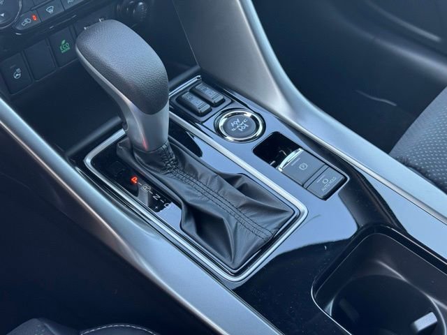 New 2025 Mitsubishi Eclipse Cross AWD image 28