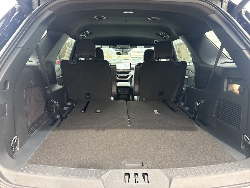 New 2026 Ford Explorer ST-Line AWD/4WD image 33