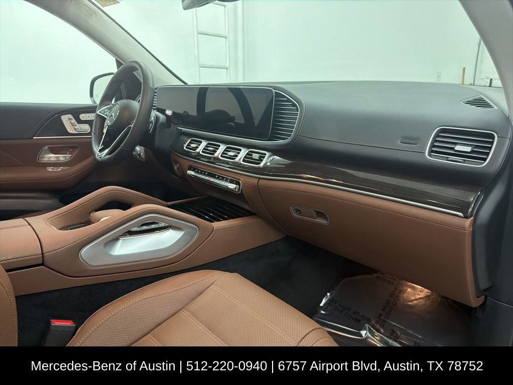 Used 2024 Mercedes-Benz GLE 450e 4MATIC image 29