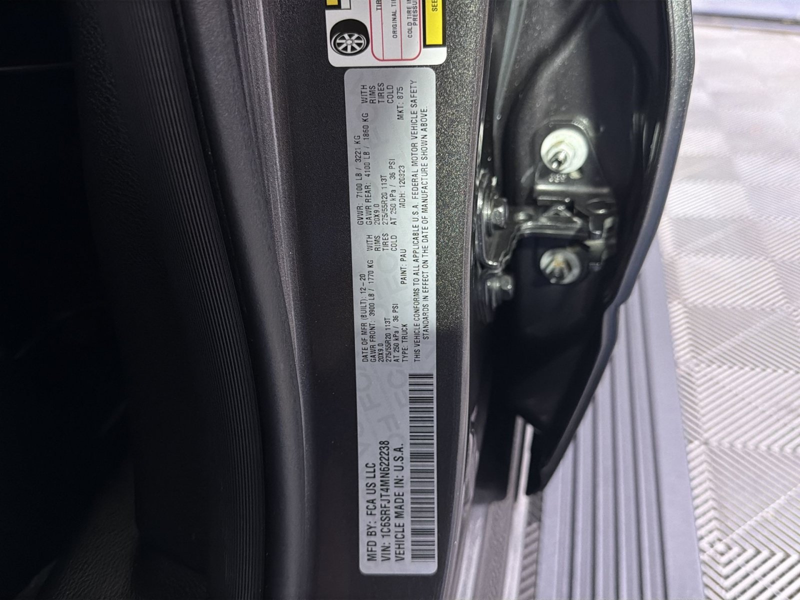 Used 2021 RAM 1500 Laramie AWD/4WD image 35