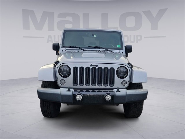 Used 2015 Jeep Wrangler Unlimited Sahara image 8