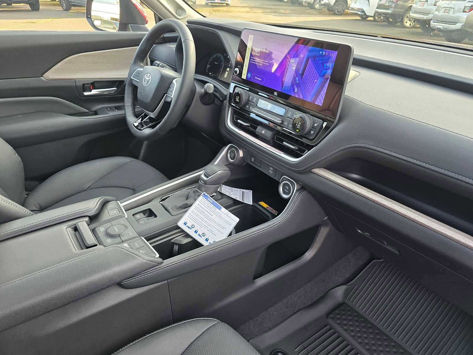 New 2026 Toyota Grand Highlander Limited image 10