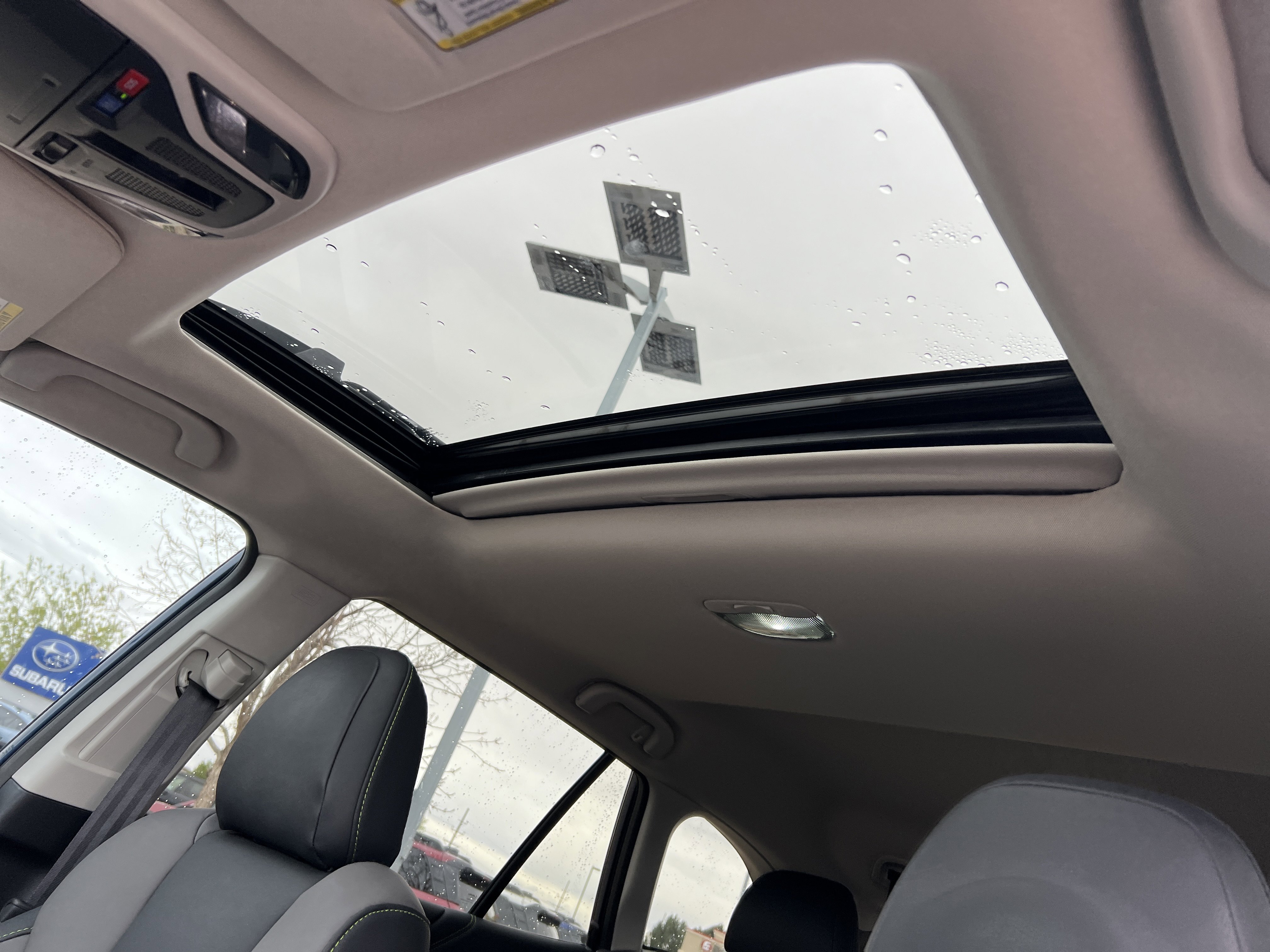 Used 2022 Subaru Outback Onyx Edition XT w/ Popular Package #2 image 6