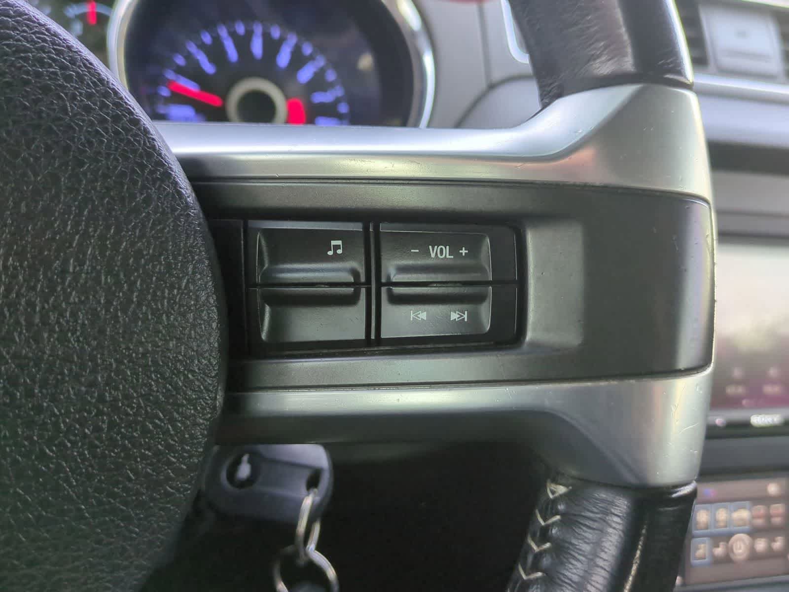 Used 2014 Ford Mustang Convertible RWD image 24