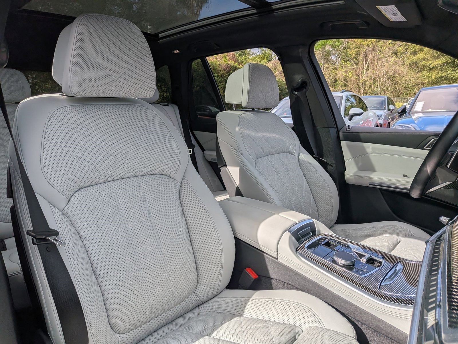 Used 2026 BMW X5 M60i image 16