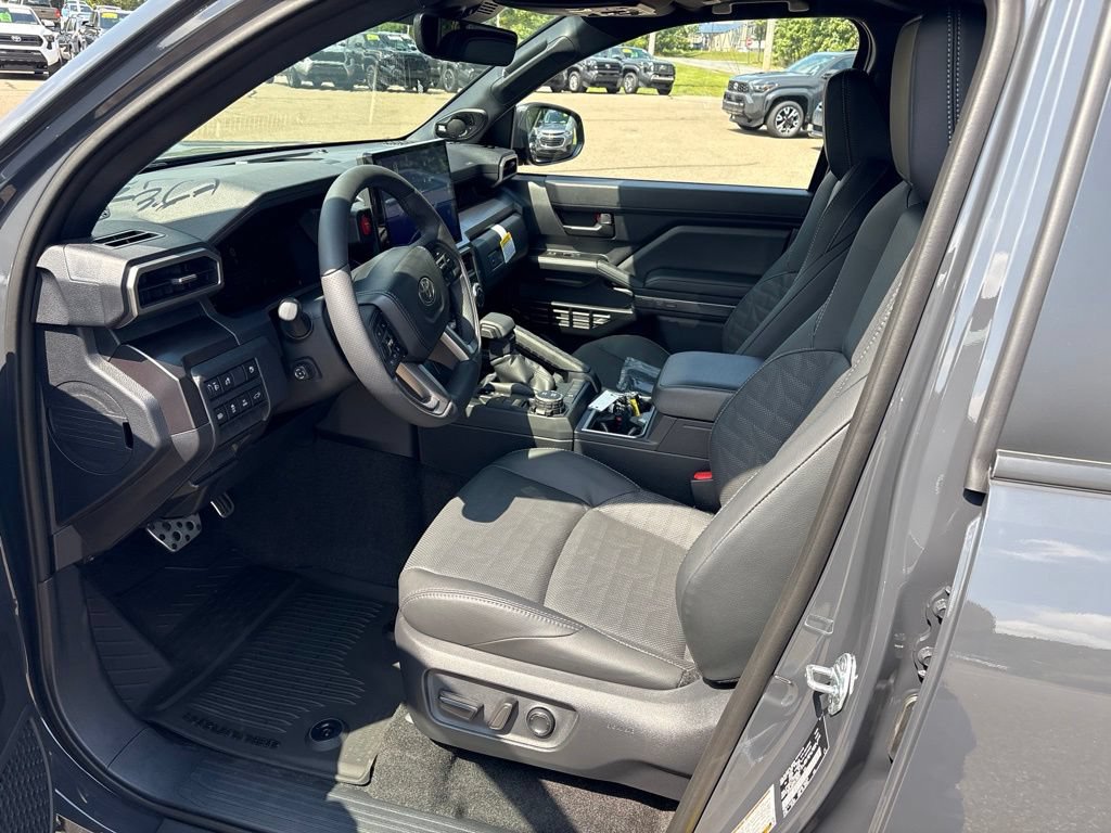 Used 2026 Toyota 4Runner TRD Sport Premium AWD/4WD image 13