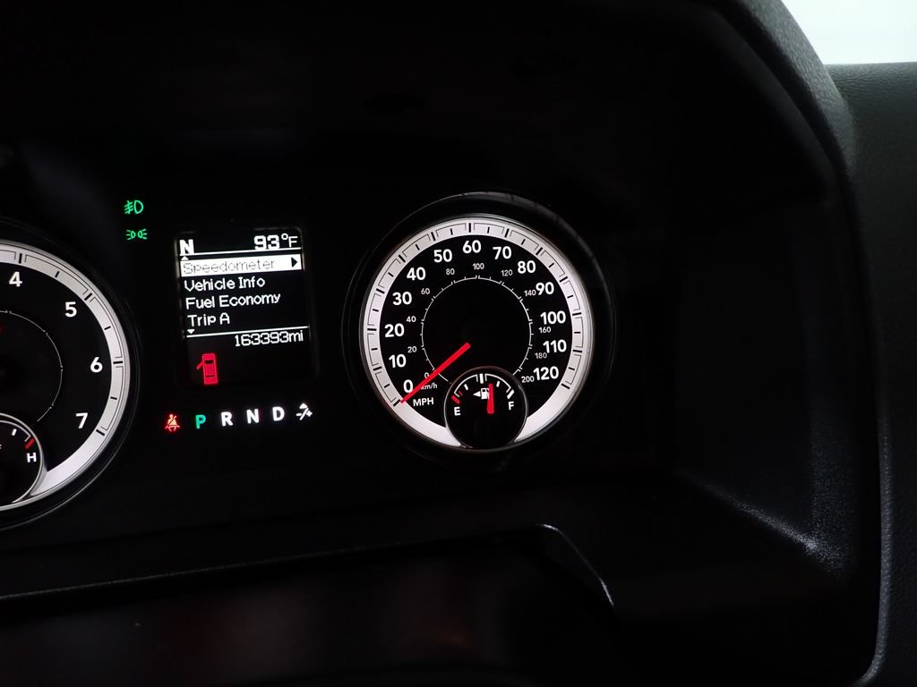 Used 2015 RAM 1500 Big Horn AWD/4WD image 25