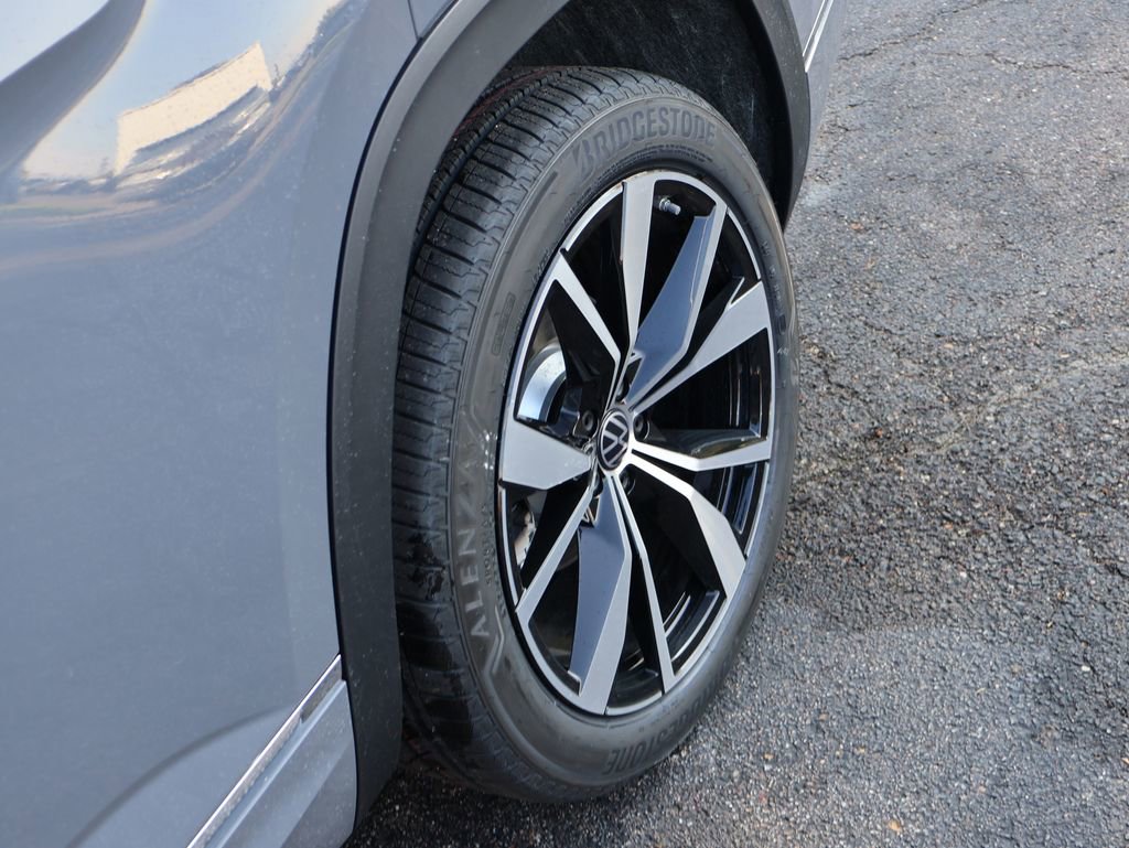 New 2026 Volkswagen Atlas SEL Premium R-Line image 44