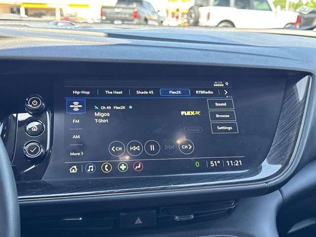 Used 2023 Buick Envision Essence FWD image 17
