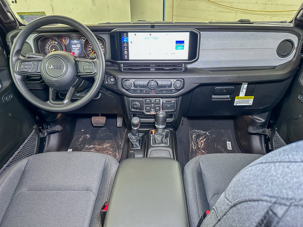 New 2026 Jeep Gladiator Sport AWD/4WD image 25