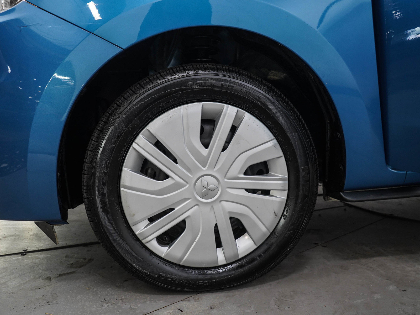 Used 2018 Mitsubishi Mirage ES FWD image 25