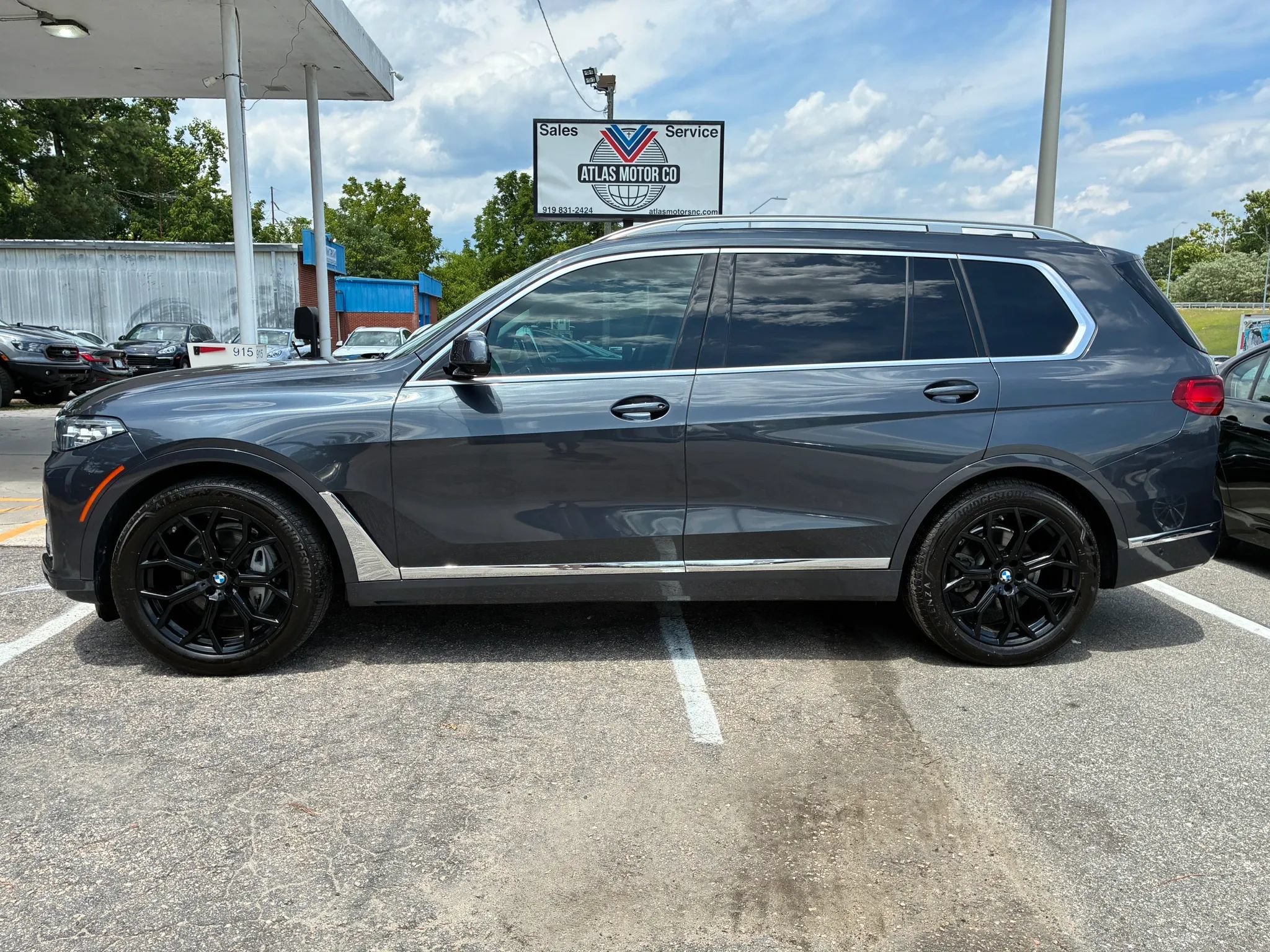 Used 2020 BMW X7 xDrive40i w/ Premium Package AWD/4WD image 11
