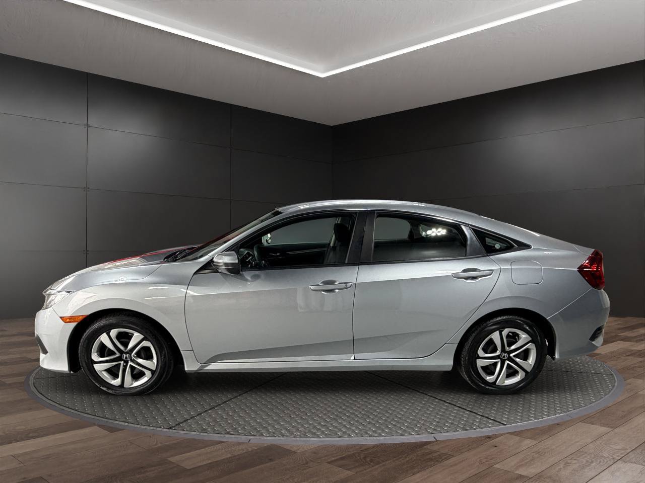 Used 2016 Honda Civic LX image 5