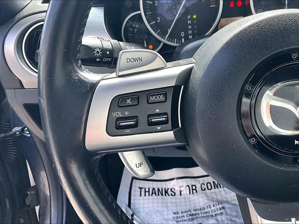 Used 2008 MAZDA MX-5 Miata Grand Touring w/ Interior Trim Pkg image 15