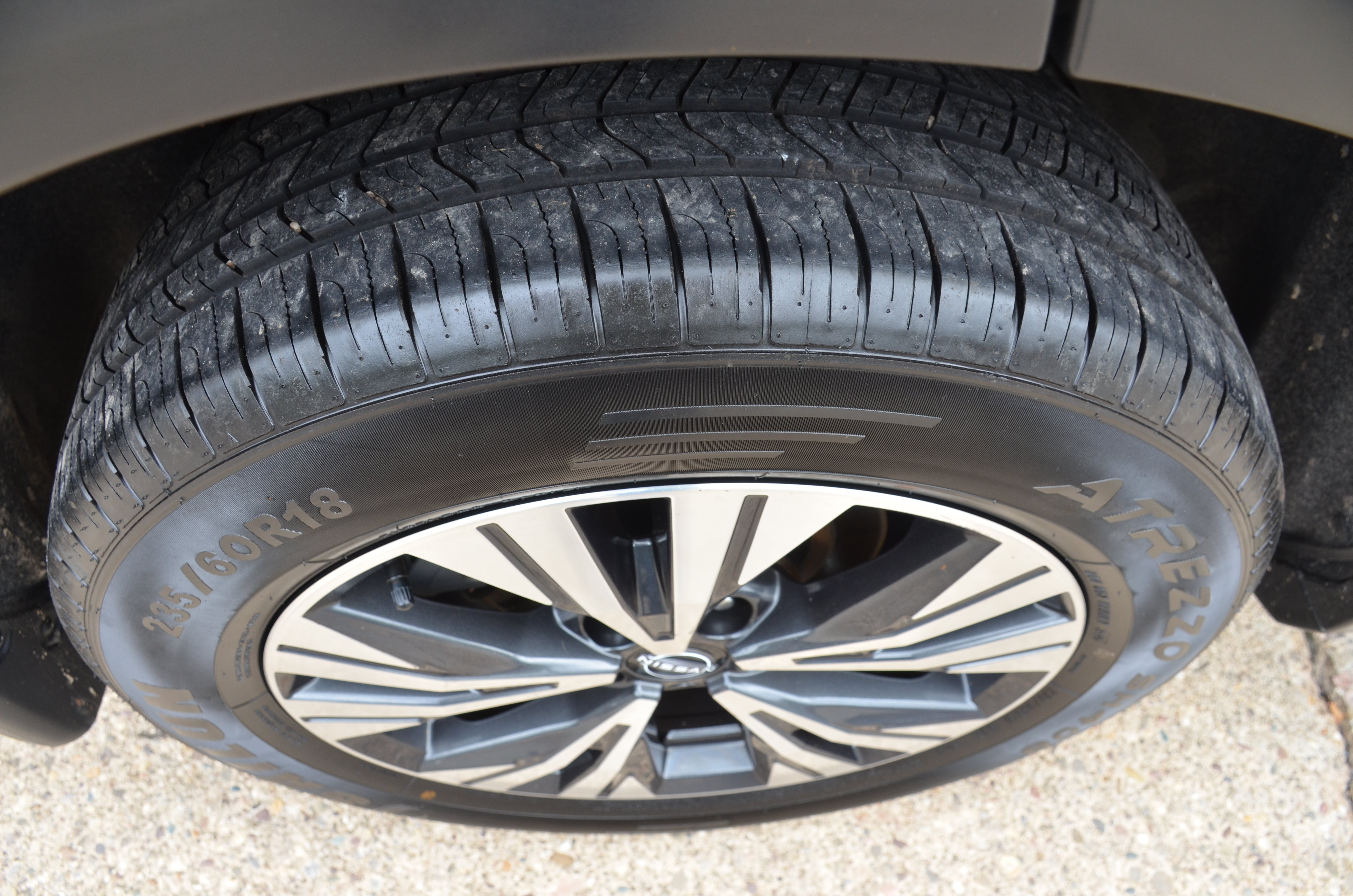 Used 2023 Nissan Rogue SV AWD/4WD image 19