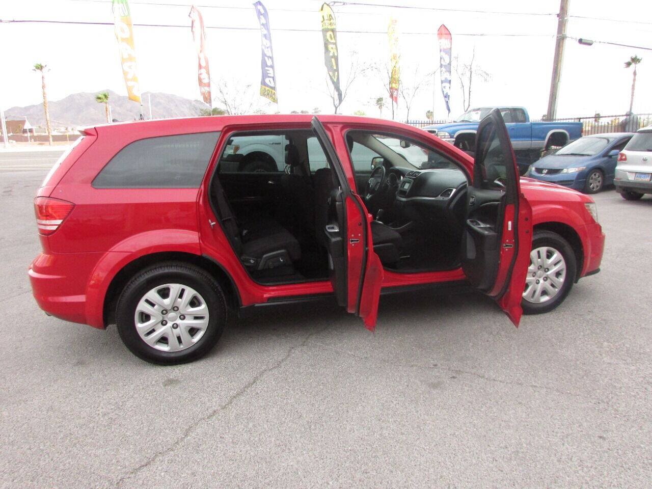 Used 2013 Dodge Journey American Value Package w/ Flexible Seating Group FWD image 28