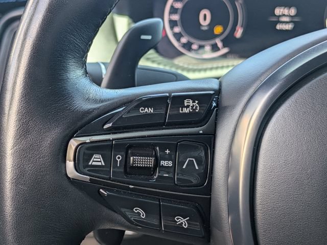 Used 2021 Aston Martin DBX AWD/4WD image 26