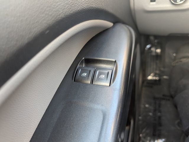 Used 2015 GMC Canyon W/T image 16