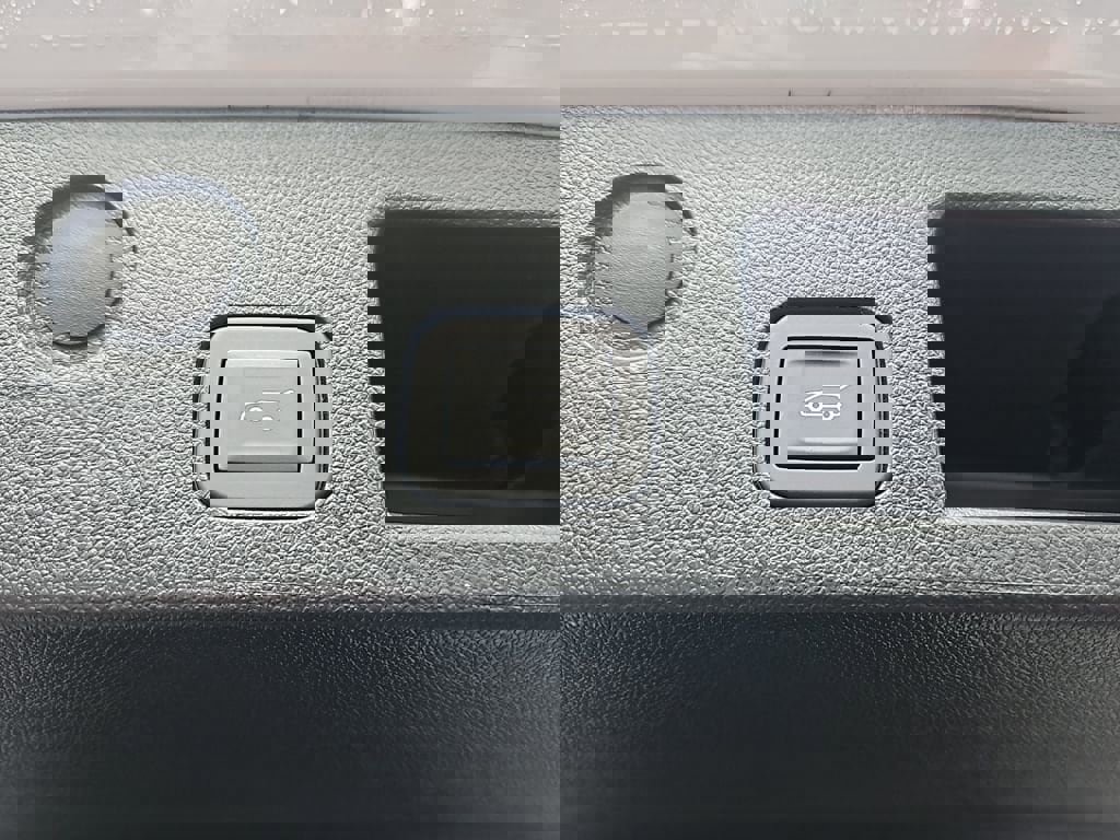 New 2026 Chevrolet Equinox RS w/ Convenience Package III image 22