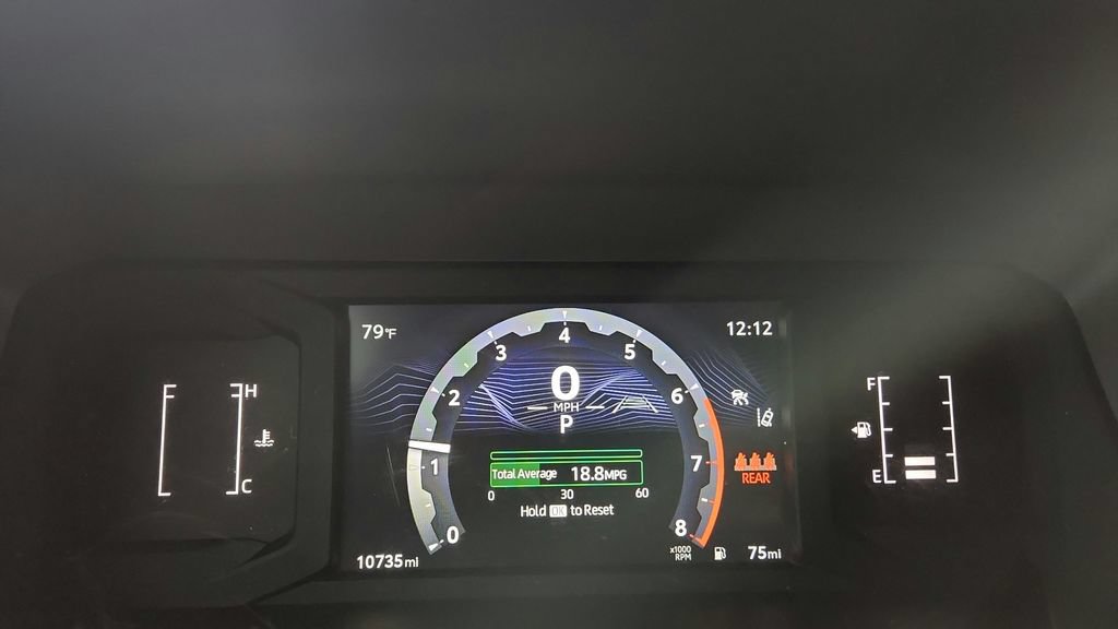 Certified 2024 Toyota Tacoma SR5 AWD/4WD image 33