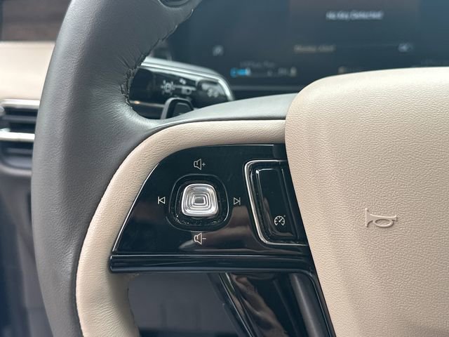 Certified 2022 Lincoln Corsair Reserve w/ Elements Package FWD image 25