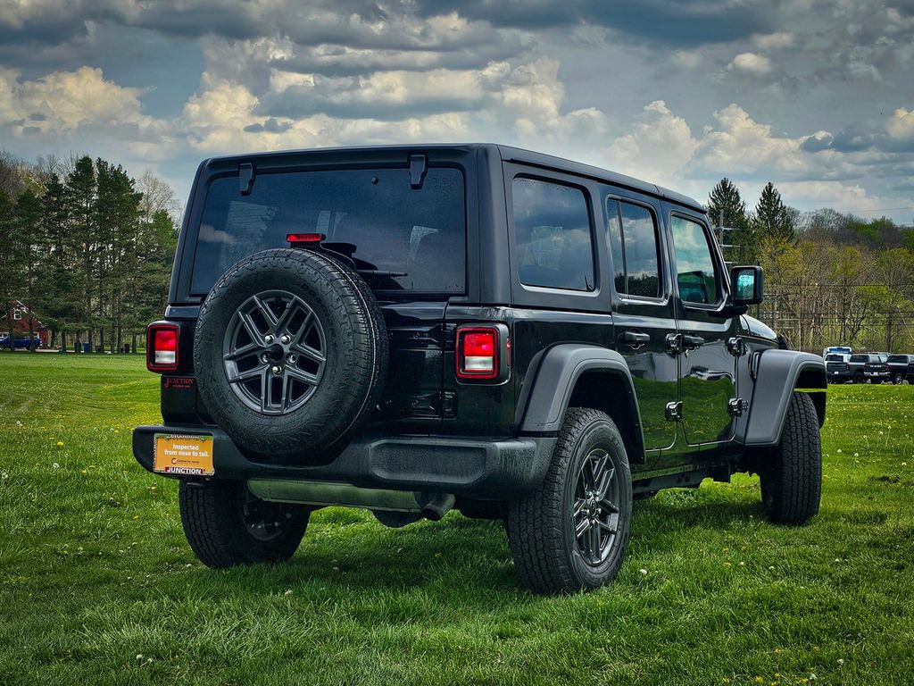Certified 2025 Jeep Wrangler Unlimited Sport AWD/4WD image 3