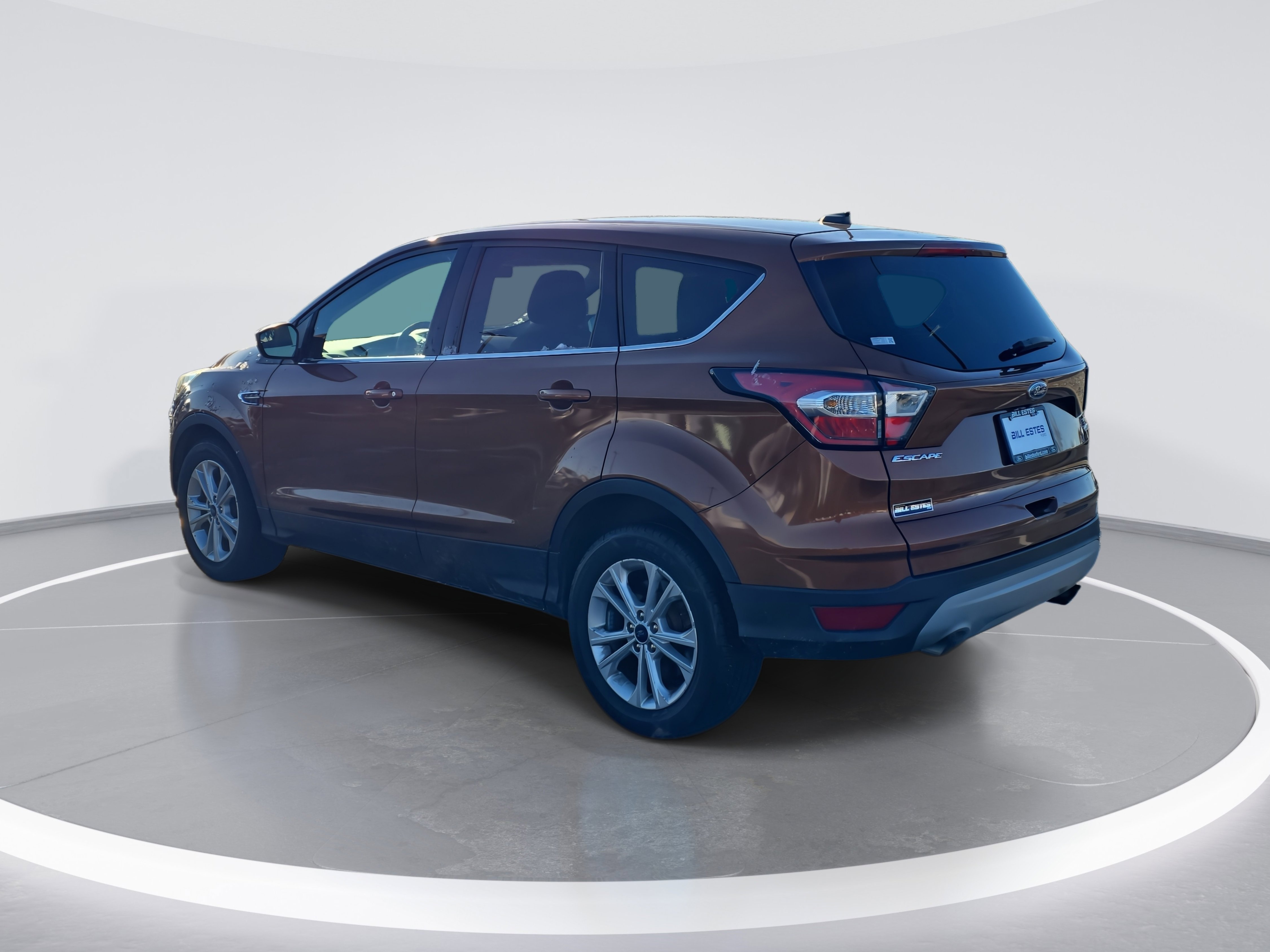 Used 2017 Ford Escape SE image 4