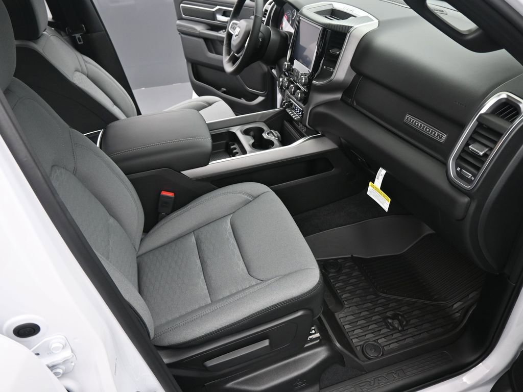 New 2026 RAM 1500 4x4 Crew Cab image 20
