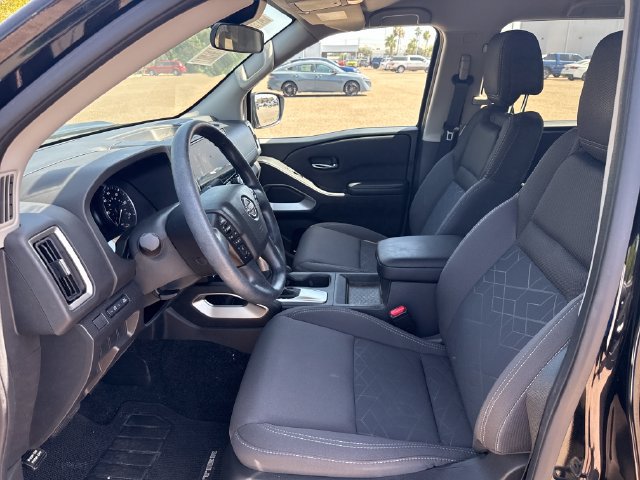 Certified 2025 Nissan Frontier SV RWD image 10