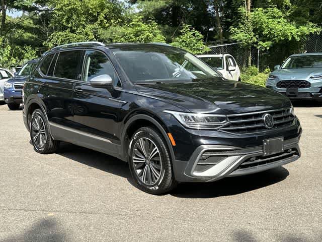 Used 2024 Volkswagen Tiguan Wolfsburg Edition AWD/4WD image 26