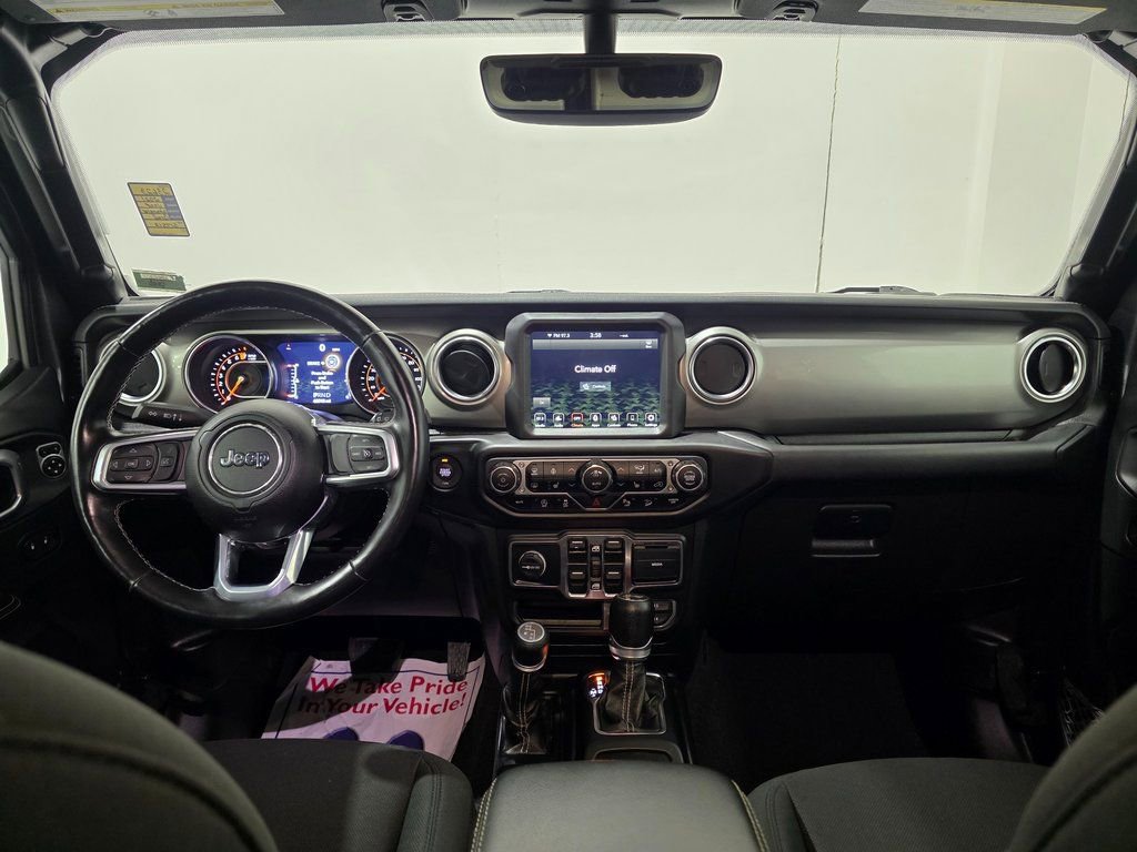 Used 2021 Jeep Wrangler Unlimited Sahara w/ Uconnect 4C Nav & Sound Group image 2