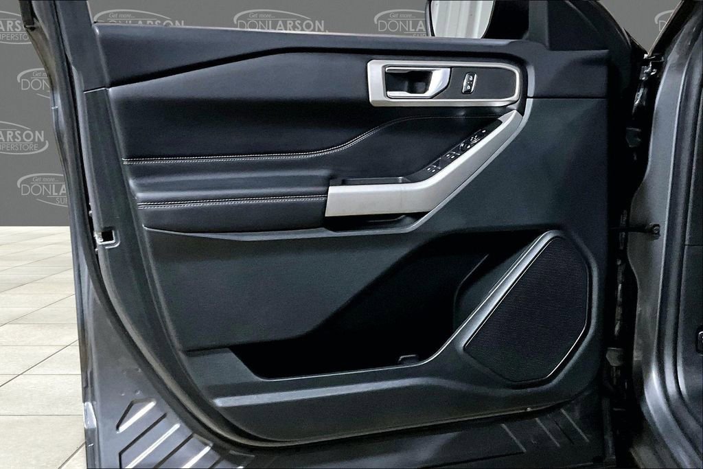 Certified 2023 Ford Explorer XLT w/ Equipment Group 202A image 11