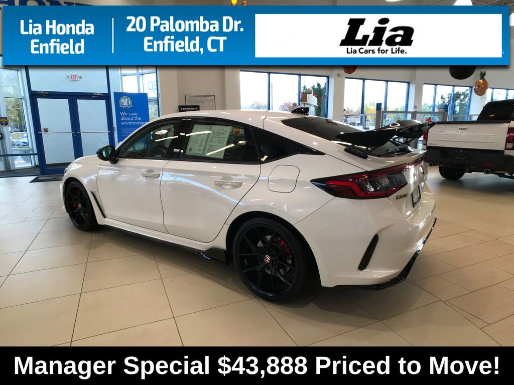 Certified 2024 Honda Civic Type R image 10