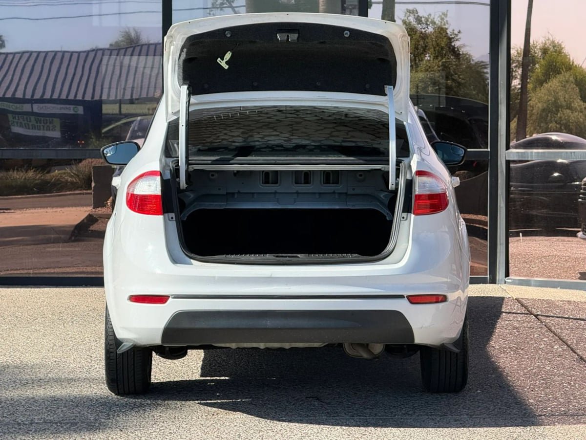 Used 2016 Ford Fiesta S FWD image 30