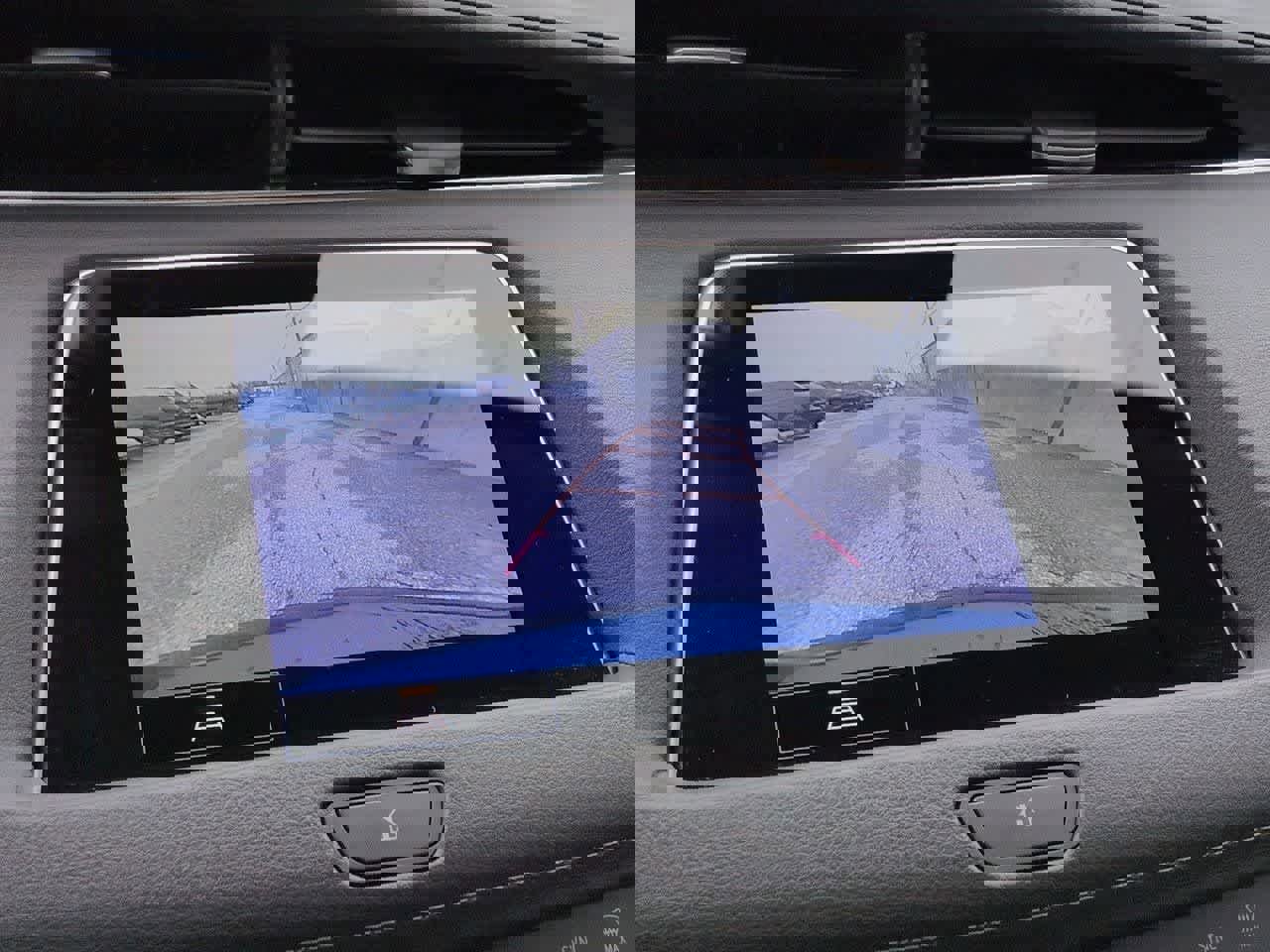 Used 2023 Cadillac XT4 Premium Luxury w/ Cold Weather Package image 30