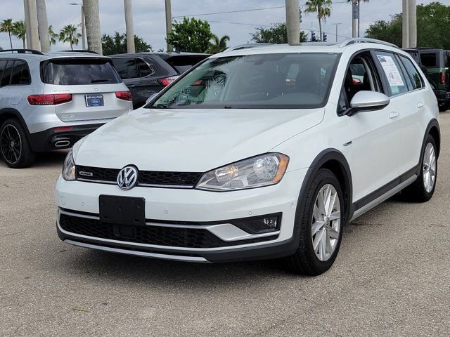 Used 2017 Volkswagen Golf Alltrack SE AWD/4WD image 3