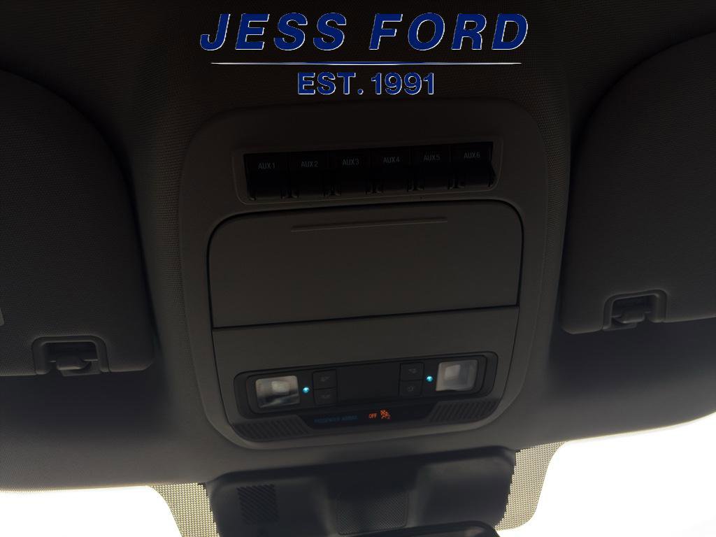 Used 2024 Ford F450 XLT w/ FX4 Off-Road Package image 19